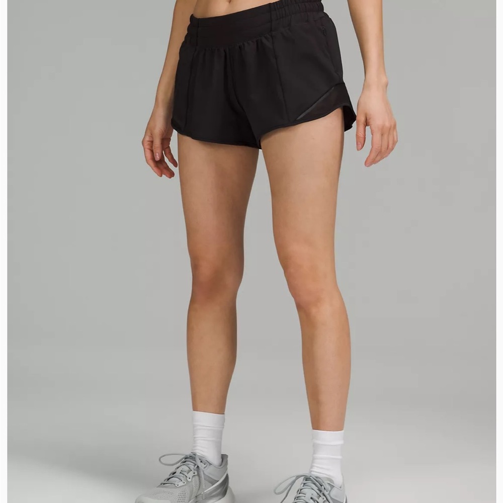 Hotty Hot Low-Rise Lined Short 2.5"